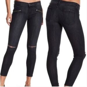 Current/Elliott Dark Wash Skinny Jeans